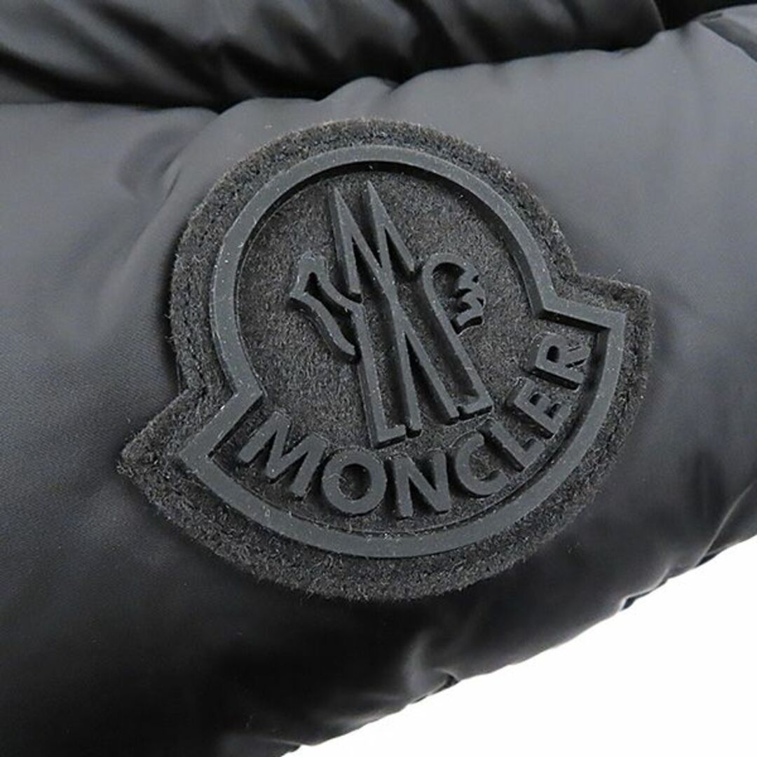 MONCLER(モンクレール)の送料無料 1 MONCLER モンクレール 5M50100 02SZS ブラック ショルダーバッグ ベルトバッグ ボディバッグ レディースのバッグ(ボディバッグ/ウエストポーチ)の商品写真