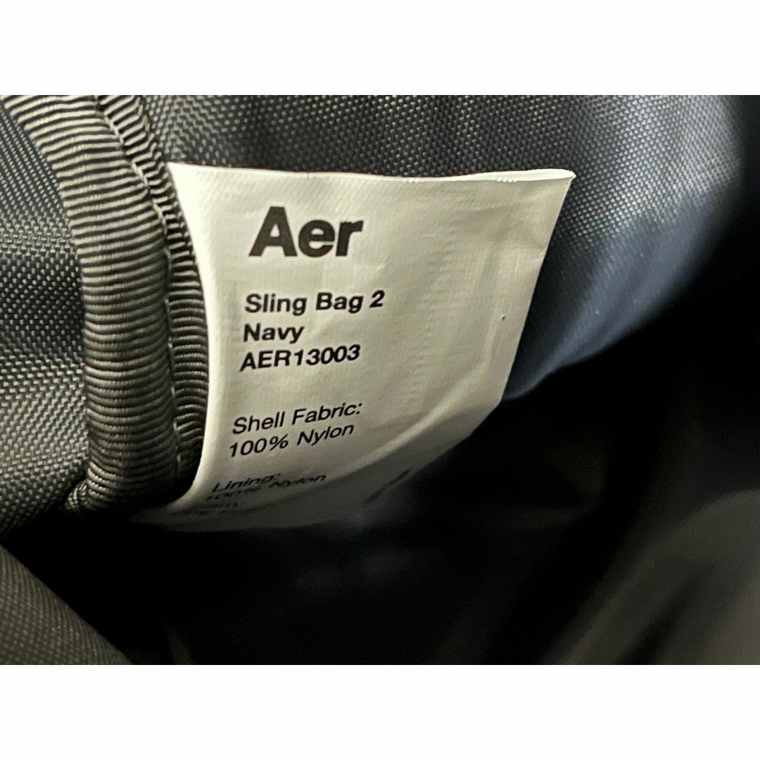 AER(エアー)のAER Sling Bag 2 NAVY メンズのバッグ(ショルダーバッグ)の商品写真