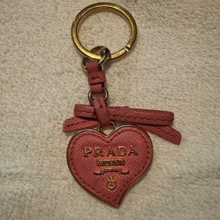 プラダ(PRADA)の値下げ中プラダキーリングキーホルダー(キーホルダー)