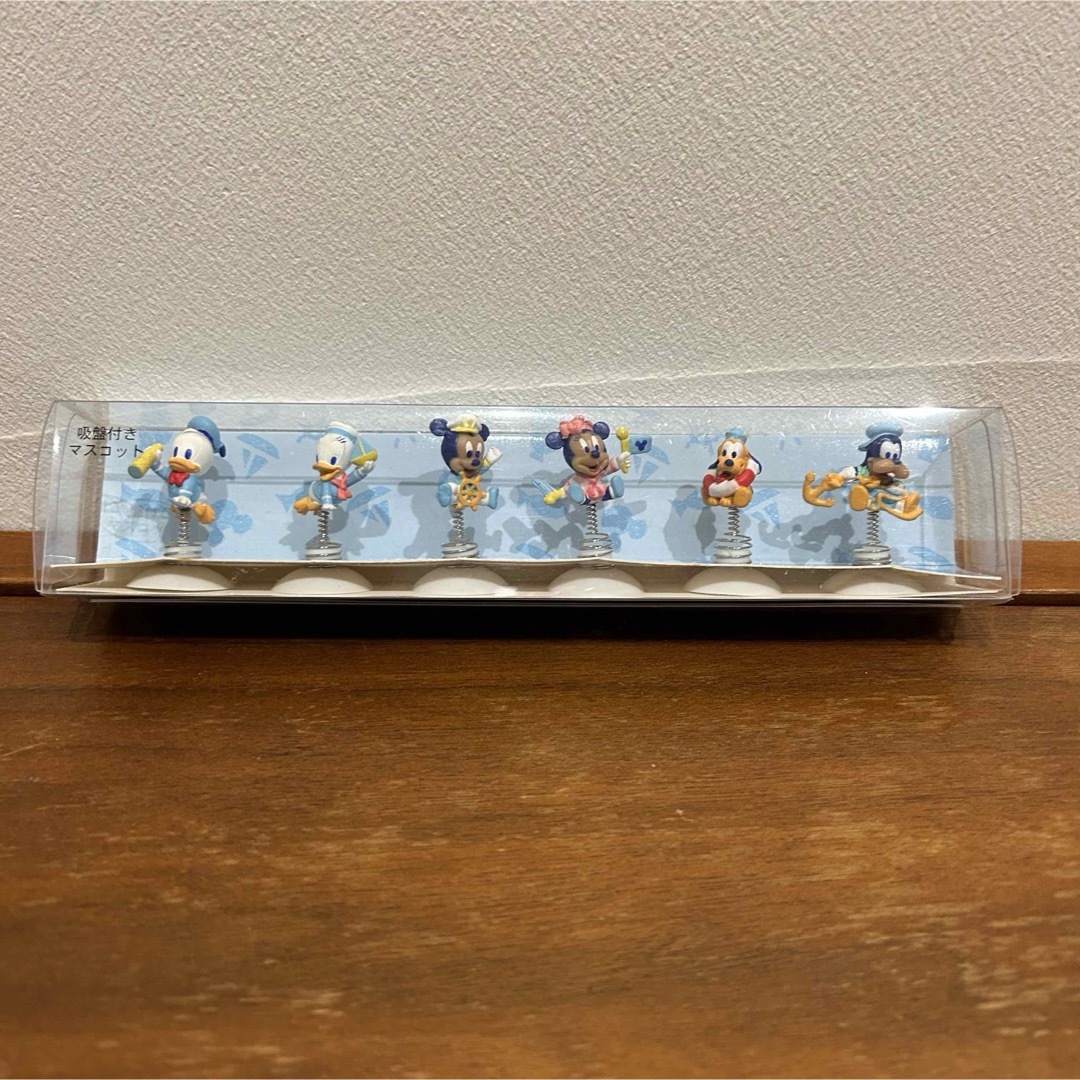 Disney(ディズニー)の●ディズニー 初期 ベビーミッキー  吸盤付きマスコット エンタメ/ホビーのおもちゃ/ぬいぐるみ(キャラクターグッズ)の商品写真