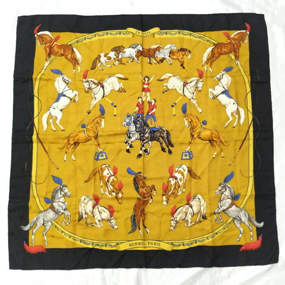 HERMES - HERMES カレ90 スカーフ EN PISTE オンステージ HERMES - HERMES カレ90 スカーフ EN PISTE オンステージ