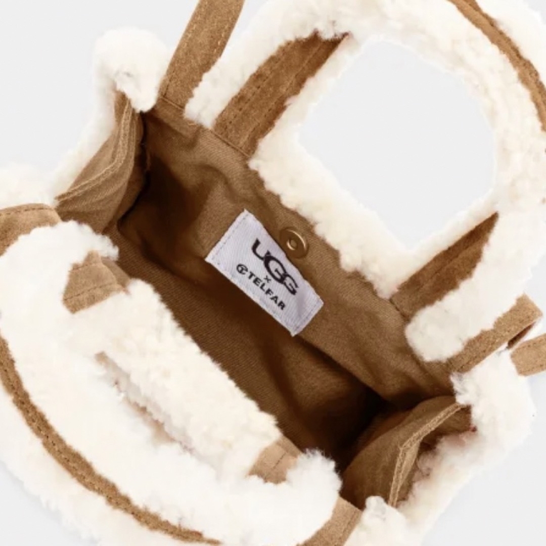 UGG(アグ)のUGG X Telfar Small Shopper ショルダーバッグ アグ レディースのバッグ(ショルダーバッグ)の商品写真