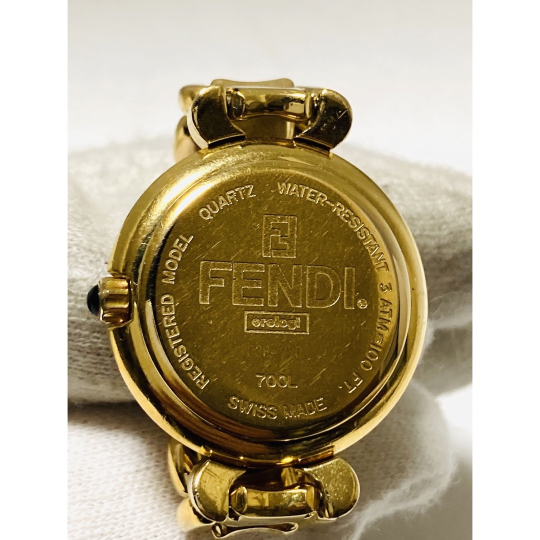 クリスマスファッション
 良品　FENDI レディース腕時計 シェル文字盤 フェンディ　電池新品　レディース腕時計　シェル文字盤 シェルの通販 ファッション小物 8