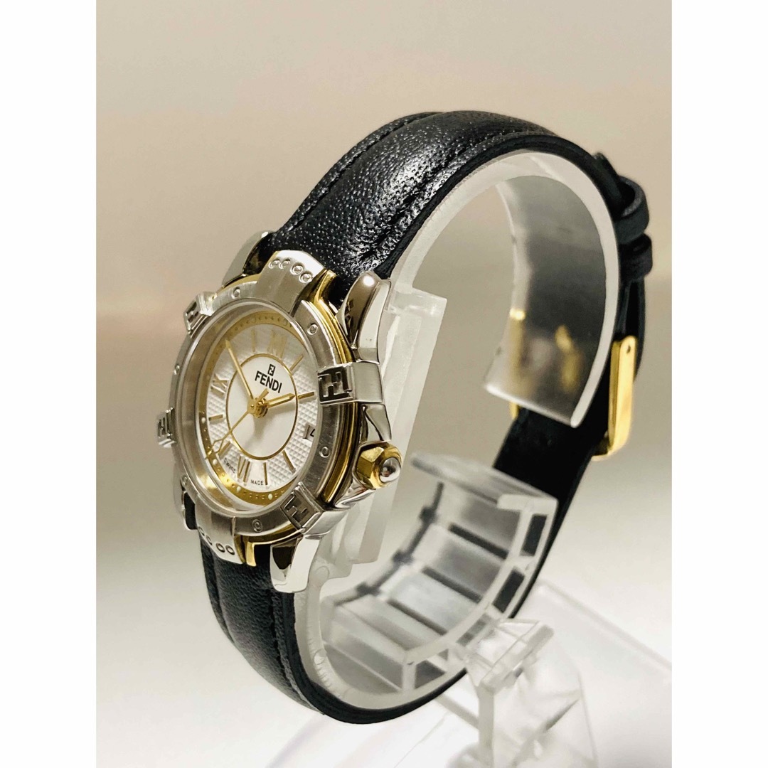 FENDI - 極美品! FENDI フェンディ 電池&ベルト新品 レディース FENDI - 極美品! FENDI フェンディ 電池&ベルト新品 レディース