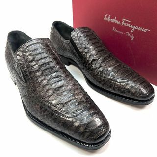 サルヴァトーレフェラガモ(Salvatore Ferragamo)のサルヴァトーレフェラガモ フェラガモ ローファー　革靴　パイソン(ドレス/ビジネス)