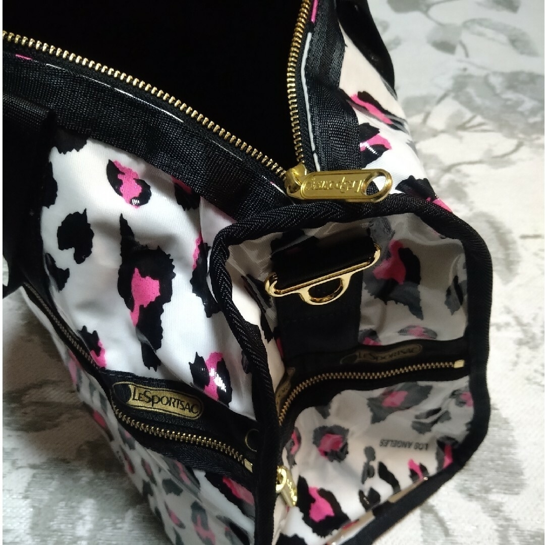 LeSportsac(レスポートサック)の訳あり未使用品☆LeSportsac☆ジョイリッチコラボ ウイークエンダー(Ｍ) レディースのバッグ(ボストンバッグ)の商品写真