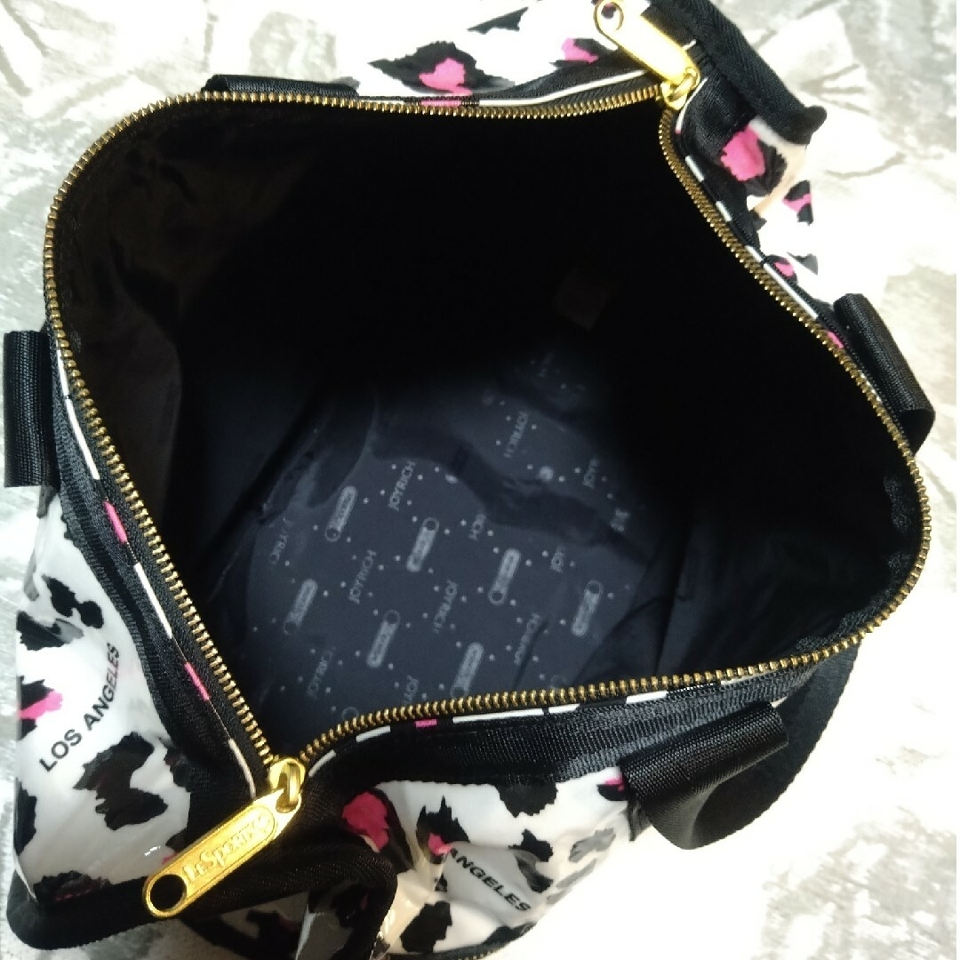 LeSportsac(レスポートサック)の訳あり未使用品☆LeSportsac☆ジョイリッチコラボ ウイークエンダー(Ｍ) レディースのバッグ(ボストンバッグ)の商品写真