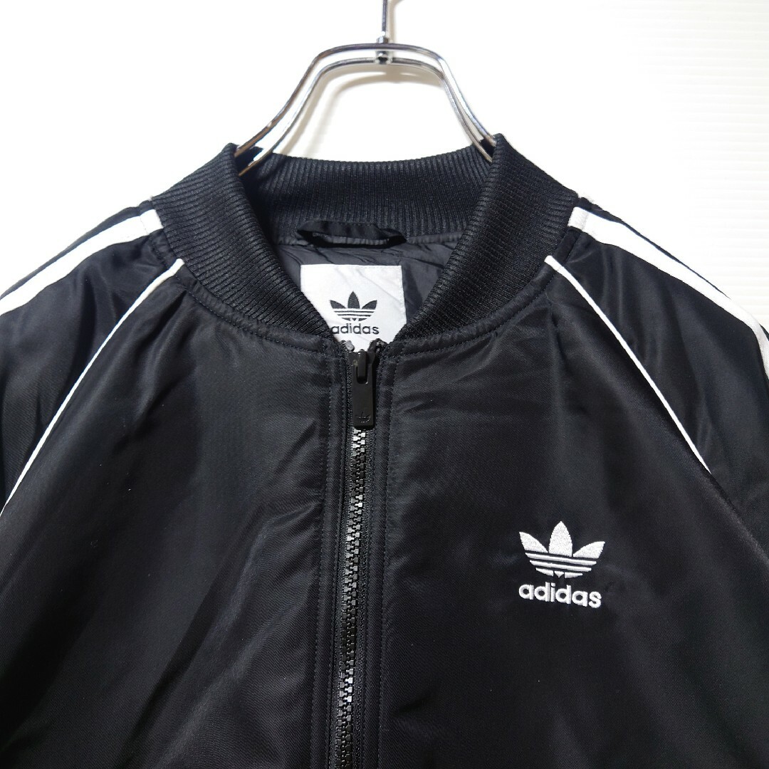 adidas(アディダス)の【ユニセックス】adidas★SST ボンバージャケット★中綿ジャケット★黒★M メンズのジャケット/アウター(ダウンジャケット)の商品写真