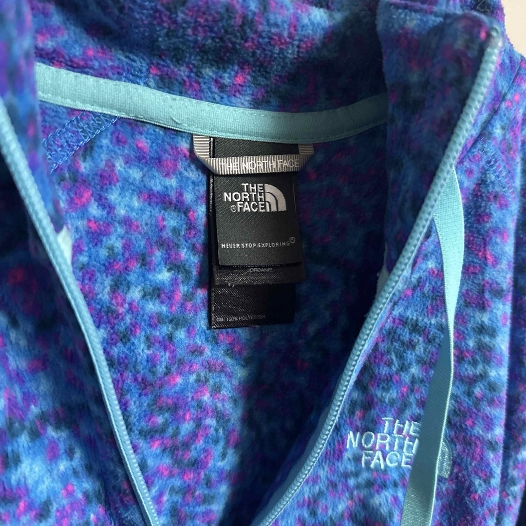 THE NORTH FACE(ザノースフェイス)のノースフェイス　フリース　150サイズ キッズ/ベビー/マタニティのキッズ服男の子用(90cm~)(ジャケット/上着)の商品写真