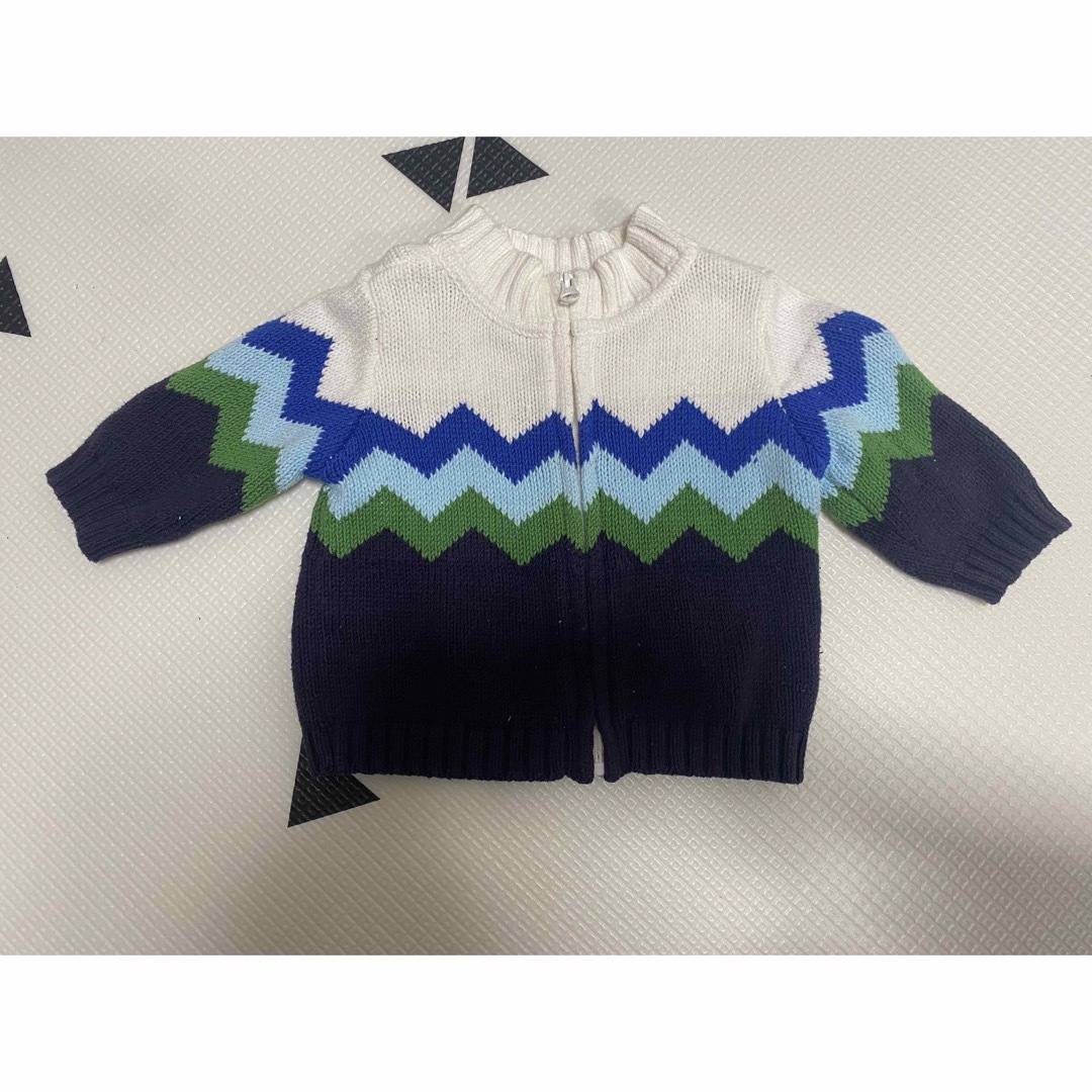 babyGAP(ベビーギャップ)のGAP ベビーパーカー　60 キッズ/ベビー/マタニティのベビー服(~85cm)(ジャケット/コート)の商品写真