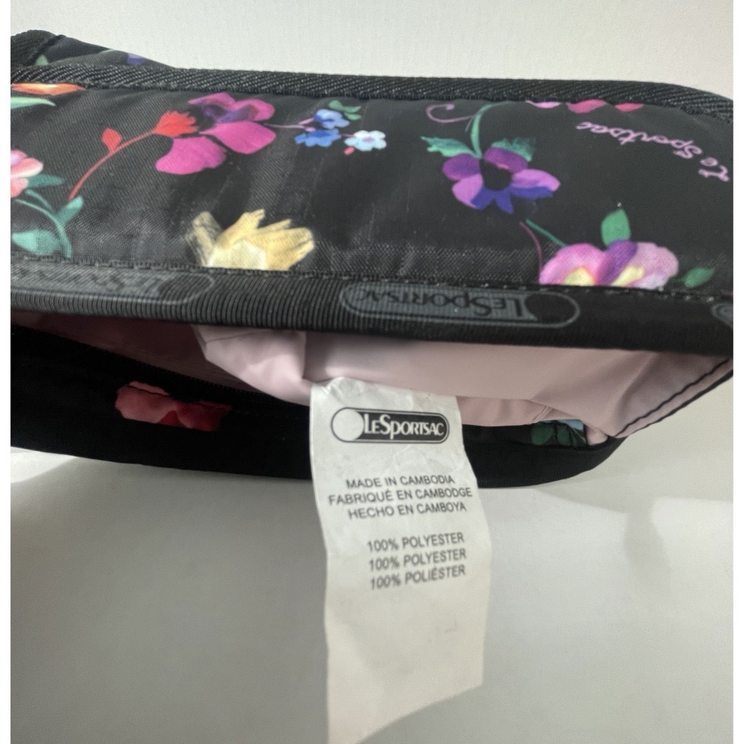 LeSportsac(レスポートサック)のレスポートサック　花柄　メイク　化粧ポーチ レディースのファッション小物(ポーチ)の商品写真