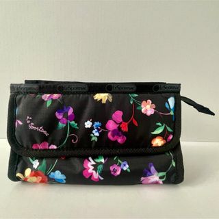 レスポートサック(LeSportsac)のレスポートサック　花柄　メイク　化粧ポーチ(ポーチ)