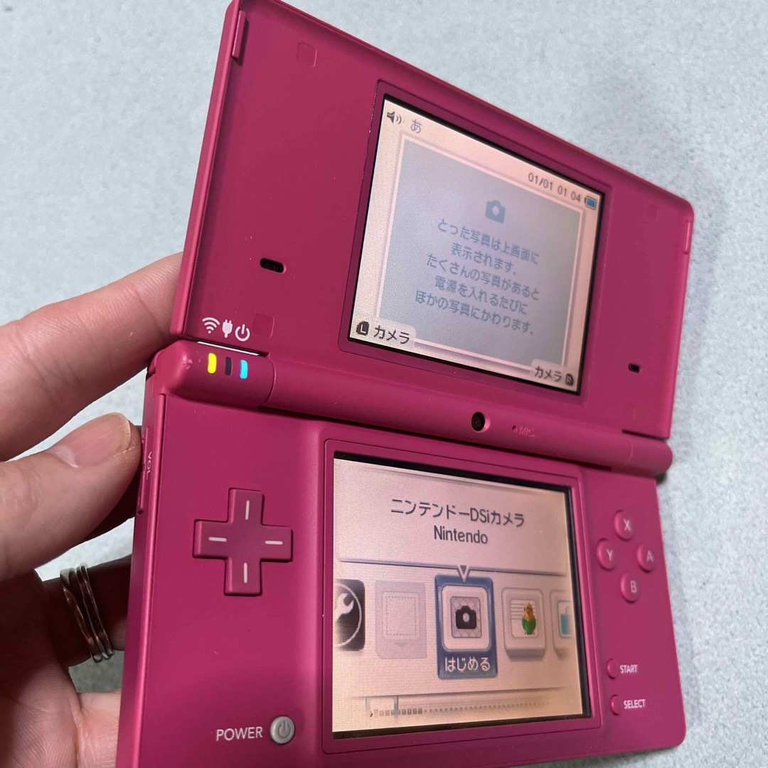 ニンテンドーDS(ニンテンドーDS)のNintendo DSi  ピンク エンタメ/ホビーのゲームソフト/ゲーム機本体(携帯用ゲーム機本体)の商品写真