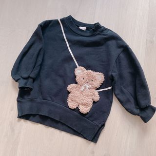 プティマイン(petit main)のプティマイン　トップス  トレーナー　90 くま　ポシェット　黒　ナルミヤ(Tシャツ/カットソー)