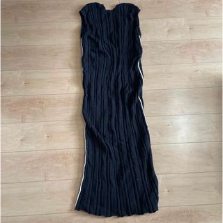 アメリヴィンテージ(Ameri VINTAGE)のLOOP YARN BACK OPEN KNIT DRESS(ロングワンピース/マキシワンピース)