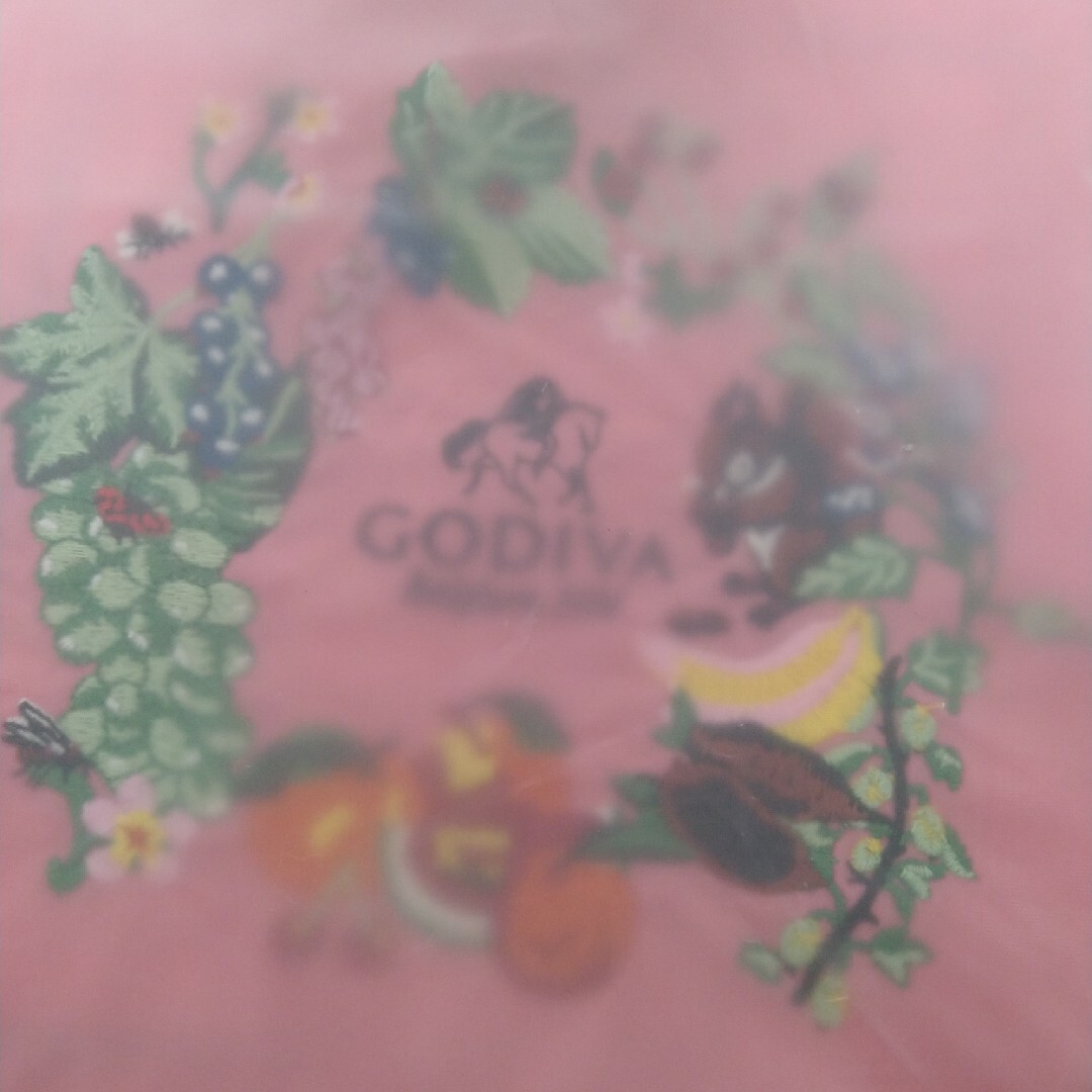 GODIVA(ゴディバ)のボールアンドチェーン　ゴディバ GODIVA　コラボ　ミニバッグ レディースのバッグ(ショルダーバッグ)の商品写真