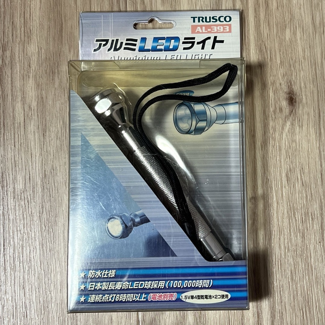 TRUSCO(トラスコ)のトラスコ中山 TRUSCO アルミLEDライト　AL-393N スポーツ/アウトドアのアウトドア(ライト/ランタン)の商品写真