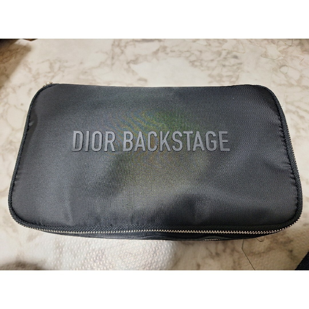 Dior(ディオール)のDIOR backstage  ノベルティ　メイクポーチ レディースのファッション小物(ポーチ)の商品写真