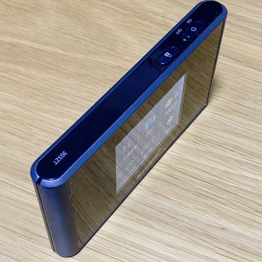 ZTE Pocket WiFi 303ZT （モバイルルーター） スマホ/家電/カメラのスマホ/家電/カメラ その他(その他)の商品写真