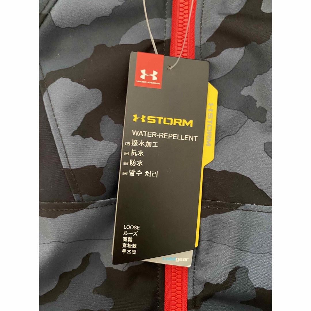 UNDER ARMOUR(アンダーアーマー)の新品　コート キッズ/ベビー/マタニティのキッズ服男の子用(90cm~)(ジャケット/上着)の商品写真