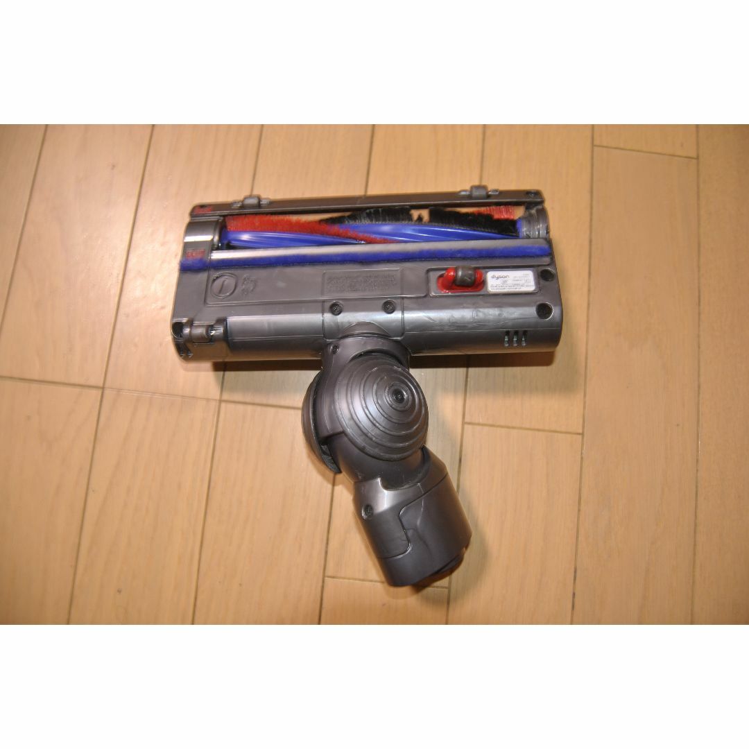 Dyson(ダイソン)の専用01292ダイソン DC63用モーターヘッド　希少な赤ヘッド スマホ/家電/カメラの生活家電(掃除機)の商品写真