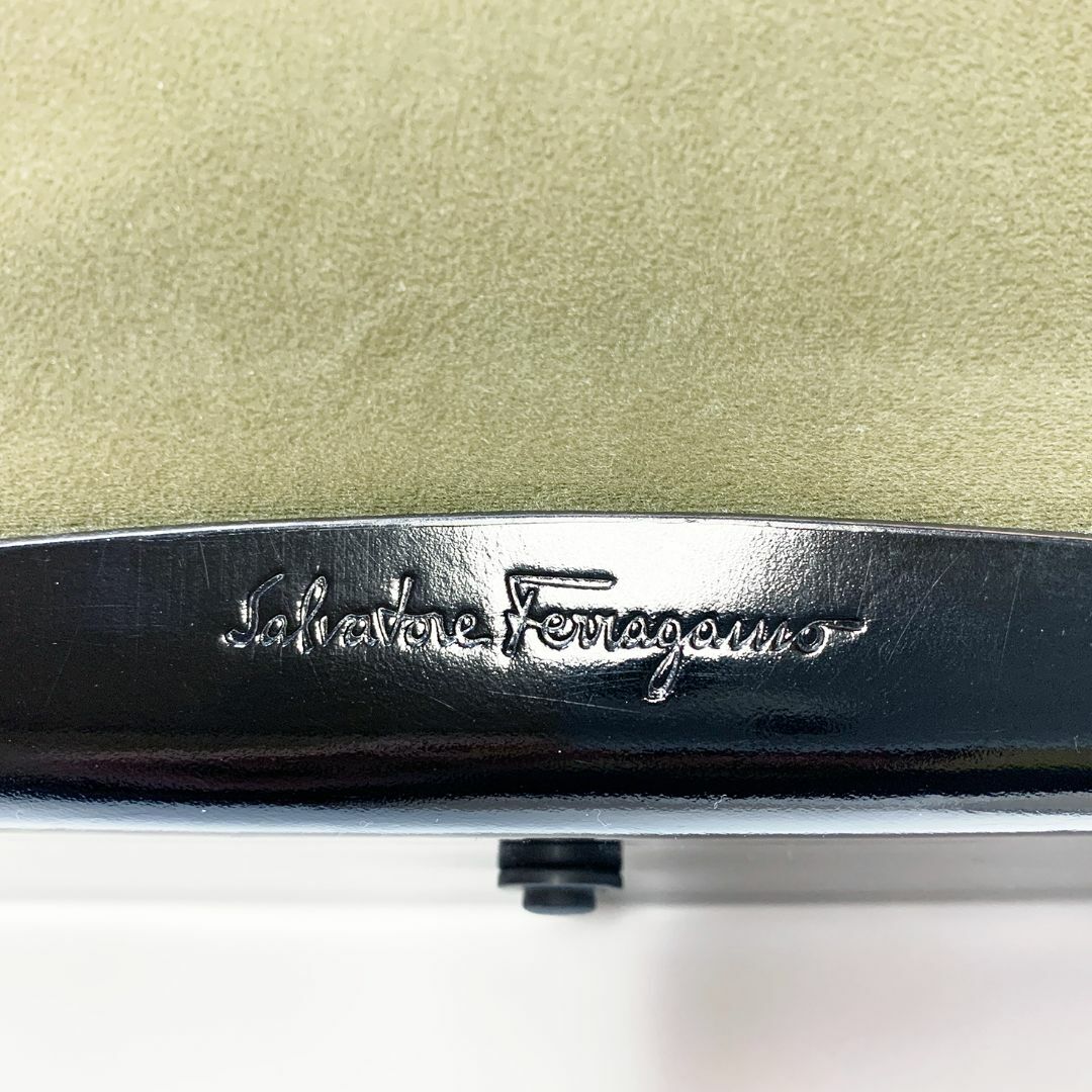 Salvatore Ferragamo(サルヴァトーレフェラガモ)の【美品】Salvatore Ferragamo フェラガモ ショルダーバッグ レディースのバッグ(ショルダーバッグ)の商品写真