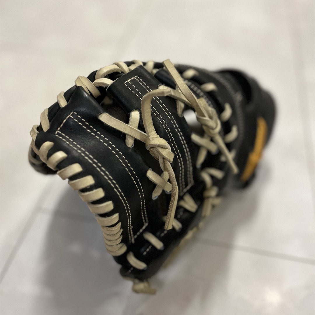 美品】ミズノプロ 硬式 ファーストミット 左投げ用 一塁手 美品】ミズノプロ 硬式 ファーストミット 左投げ用 一塁手