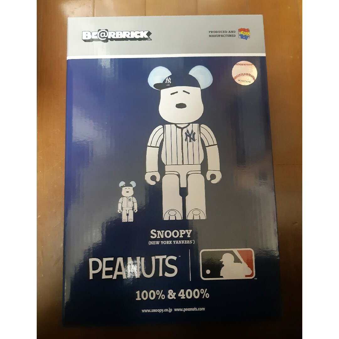 BEARBRICK MLB×PEANUTS スヌーピー ニューヨークヤンキース BEARBRICK MLB×PEANUTS スヌーピー ニューヨークヤンキース