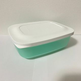 タッパーウェア(TupperwareBrands)の【新品未使用】Tupperware 容器（グリーン）送料無料(容器)