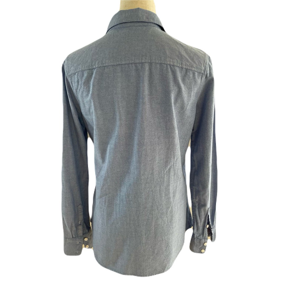 H&M(エイチアンドエム)のエイチアンドエム シャンブレーシャツ デニム デニムシャツ シャツ 長袖 ブルー レディースのトップス(シャツ/ブラウス(長袖/七分))の商品写真