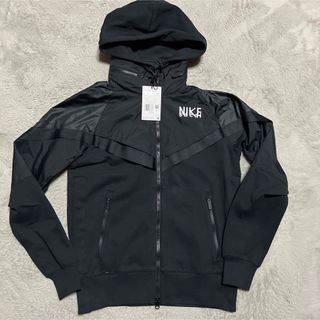 サカイ(sacai)のsacai NIKE NRG パーカー　ナイロンジャケット　JACKET XS(ナイロンジャケット)