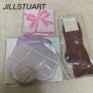 ジルスチュアート(JILLSTUART)のジルスチュアート　コスメポーチ　ソックス　タオルハンカチ　3点(ポーチ)