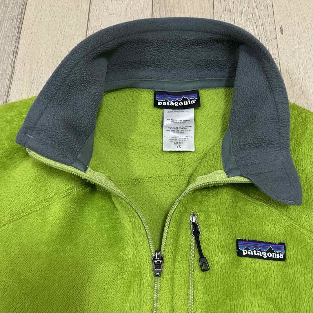 patagonia(パタゴニア)のパタゴニア　R2 ボアフリースジャケット　2011年モデル　ゲッコーグリーン メンズのジャケット/アウター(ブルゾン)の商品写真