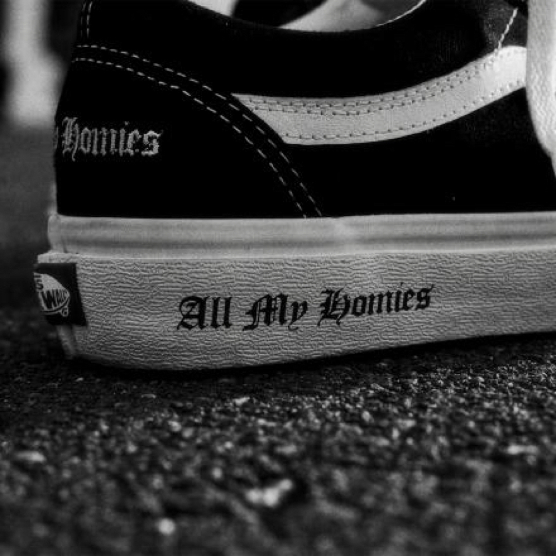 OLD SKOOL（VANS）(オールドスクール)の即日配送！ All My Homies × Vans メンズの靴/シューズ(スニーカー)の商品写真