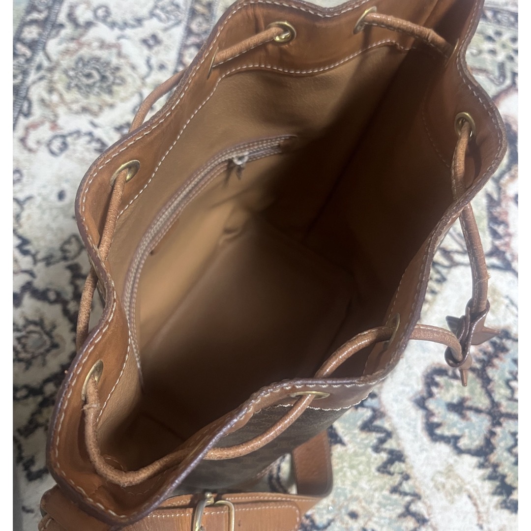 CEFINE(セフィーヌ)のCELINE セリーヌ　マカダム柄　巾着型ショルダーバッグ レディースのバッグ(ショルダーバッグ)の商品写真