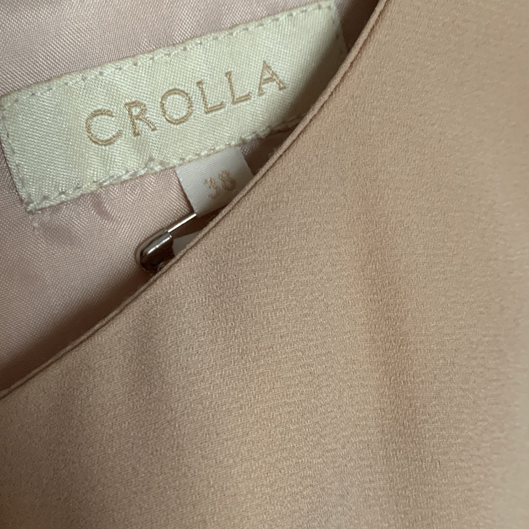 CROLLA(クローラ)の結婚式　お呼ばれ　ワンピース　くすみピンク レディースのフォーマル/ドレス(ミディアムドレス)の商品写真