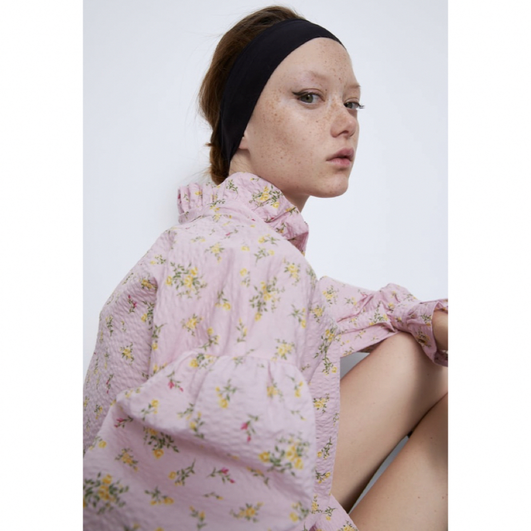 新品☆ZARA ザラ フラワープリントワンピース S ピンク 新品☆ZARA ザラ フラワープリントワンピース S ピンク
