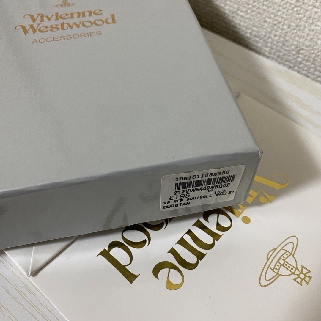 Vivienne Westwood(ヴィヴィアンウエストウッド)の新品★Vivienne Westwood可愛い型押しエナメル&バイカラーです✨ レディースのファッション小物(財布)の商品写真