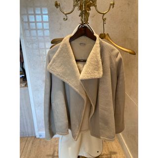 HERMES(ムートンコート)のフリマアイテム一覧 HERMES(ムートンコート)のフリマアイテム一覧
