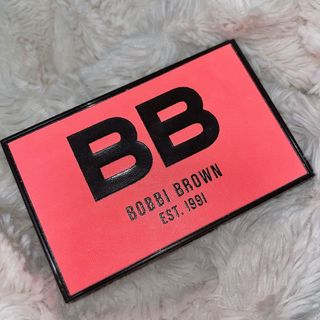 ボビイブラウン(BOBBI BROWN)のイルミネイティングチークパレット　ピーチ(チーク)