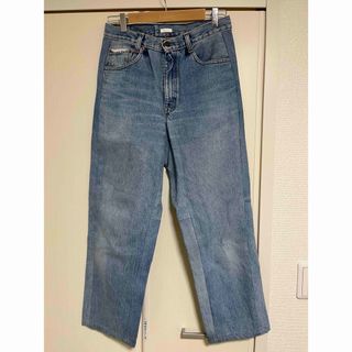 Levi新品、未使用 Levi's マルチカラーパンツ サイズ31