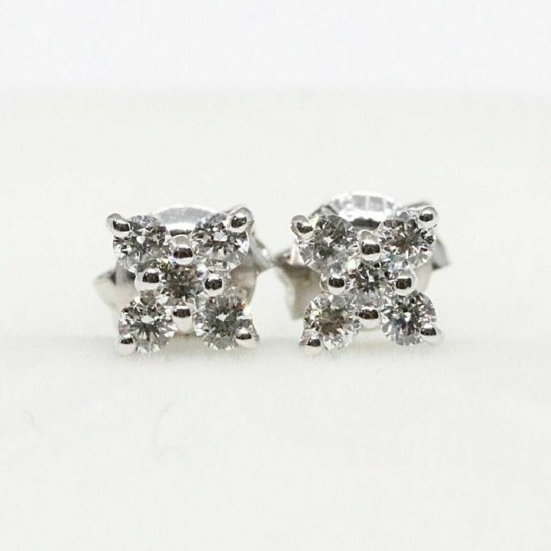 PonteVecchio(ポンテヴェキオ)のポンテヴェキオ フラワー ダイヤ k18 ピアス 合計0.22ct レディースのアクセサリー(ピアス)の商品写真