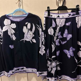 美品 レオナール LEONARD FASHION パンツ アンクルパンツ サイドジップ 花柄 ボトムス レディース 38(S相当) マルチカラーなし