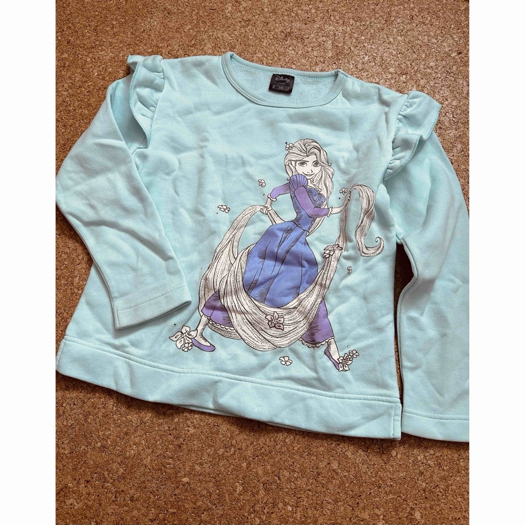 GU(ジーユー)のGU ラプンツェル　トレーナー　140  キッズ/ベビー/マタニティのキッズ服女の子用(90cm~)(Tシャツ/カットソー)の商品写真