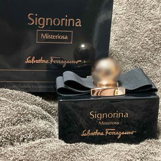 サルヴァトーレフェラガモ(Salvatore Ferragamo)の【大容量】シニョリーナ　ミステリオサ　100ml(香水(女性用))