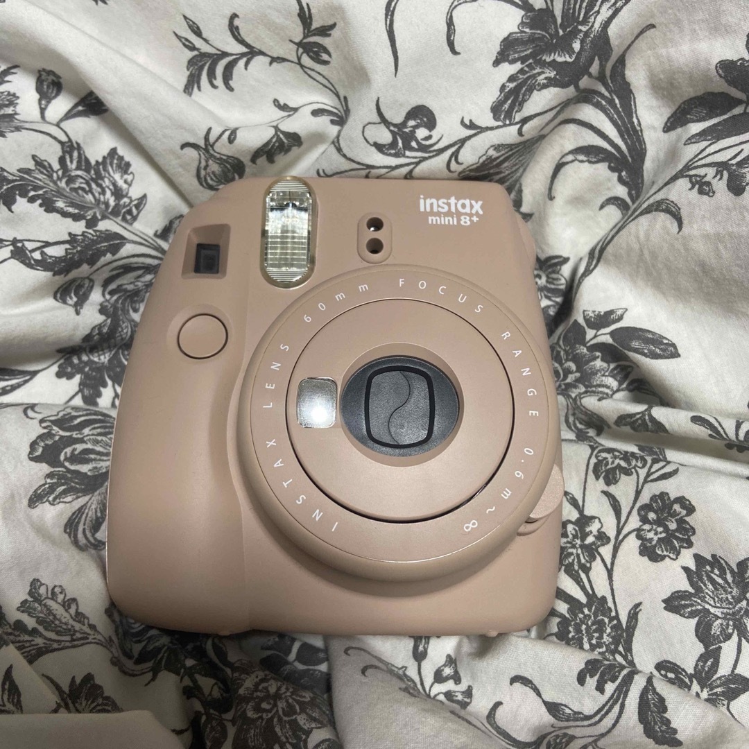 “チェキ” instax mini 8+（プラス） ココア