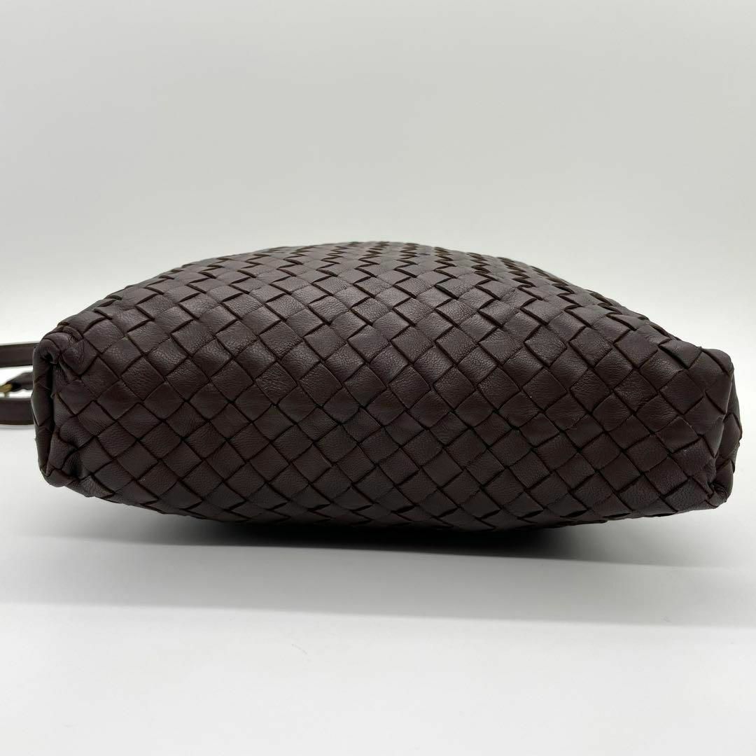 Bottega Veneta(ボッテガヴェネタ)の美品☆ボッテガヴェネタ イントレチャート メンズ レディース ショルダーバッグ  レディースのバッグ(ショルダーバッグ)の商品写真