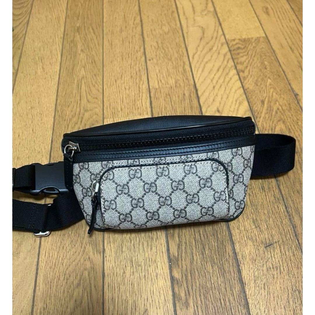 Gucci(グッチ)のgucci モノグラム ウエストバッグ メンズのバッグ(ウエストポーチ)の商品写真