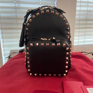 VALENTINO(リュック/バックパック ・ ブラック/黒色系)の VALENTINO(リュック/バックパック ・ ブラック/黒色系)の
