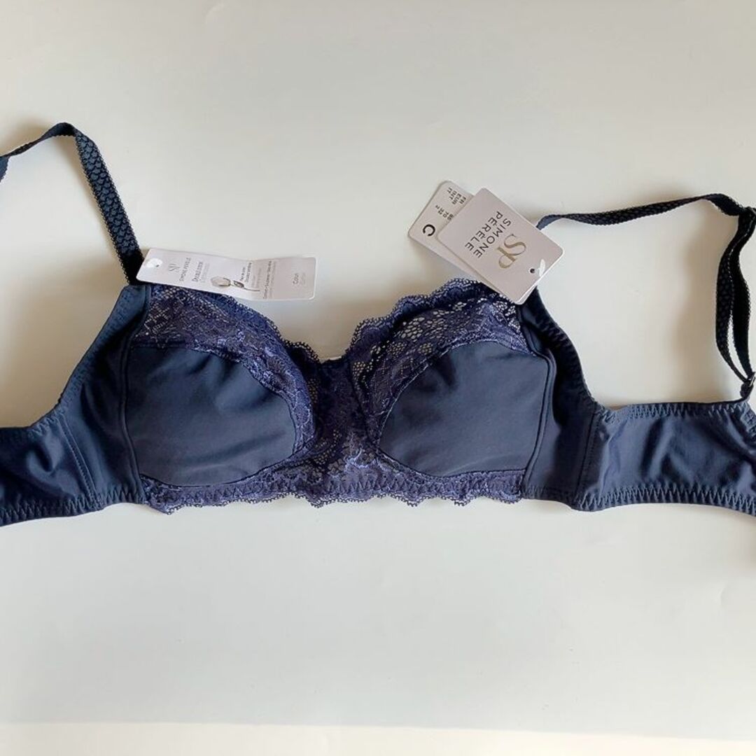 Simone Perele(シモーヌペレール)のC70☆Simone Perele　シモーヌ ペレール　フランスノンワイヤーブラ レディースの下着/アンダーウェア(ブラ)の商品写真